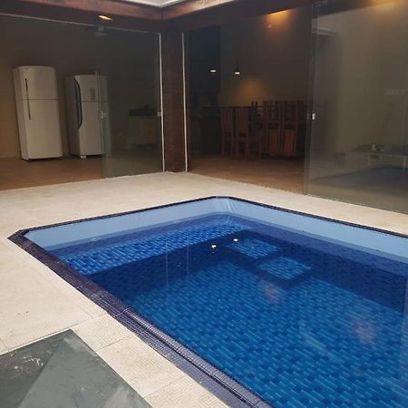 Casa Temporada Olimpia 8 Pessoas Com Piscina Villa Luaran gambar