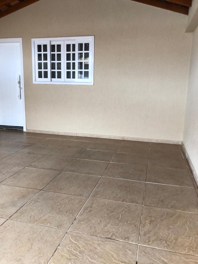Casa Temporada Olimpia 8 Pessoas Com Piscina Villa Luaran gambar