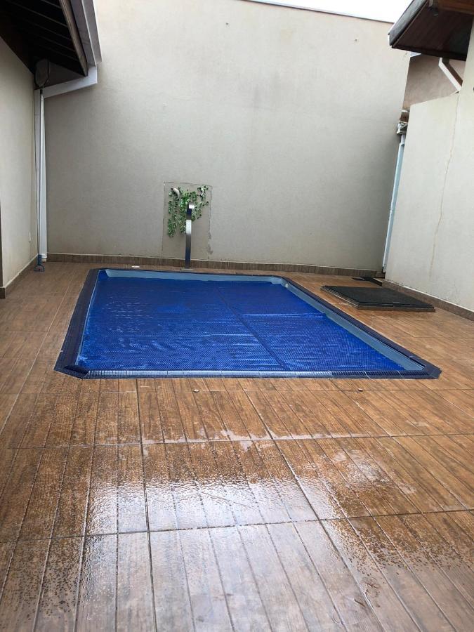 Casa Temporada Olimpia 8 Pessoas Com Piscina Villa Luaran gambar